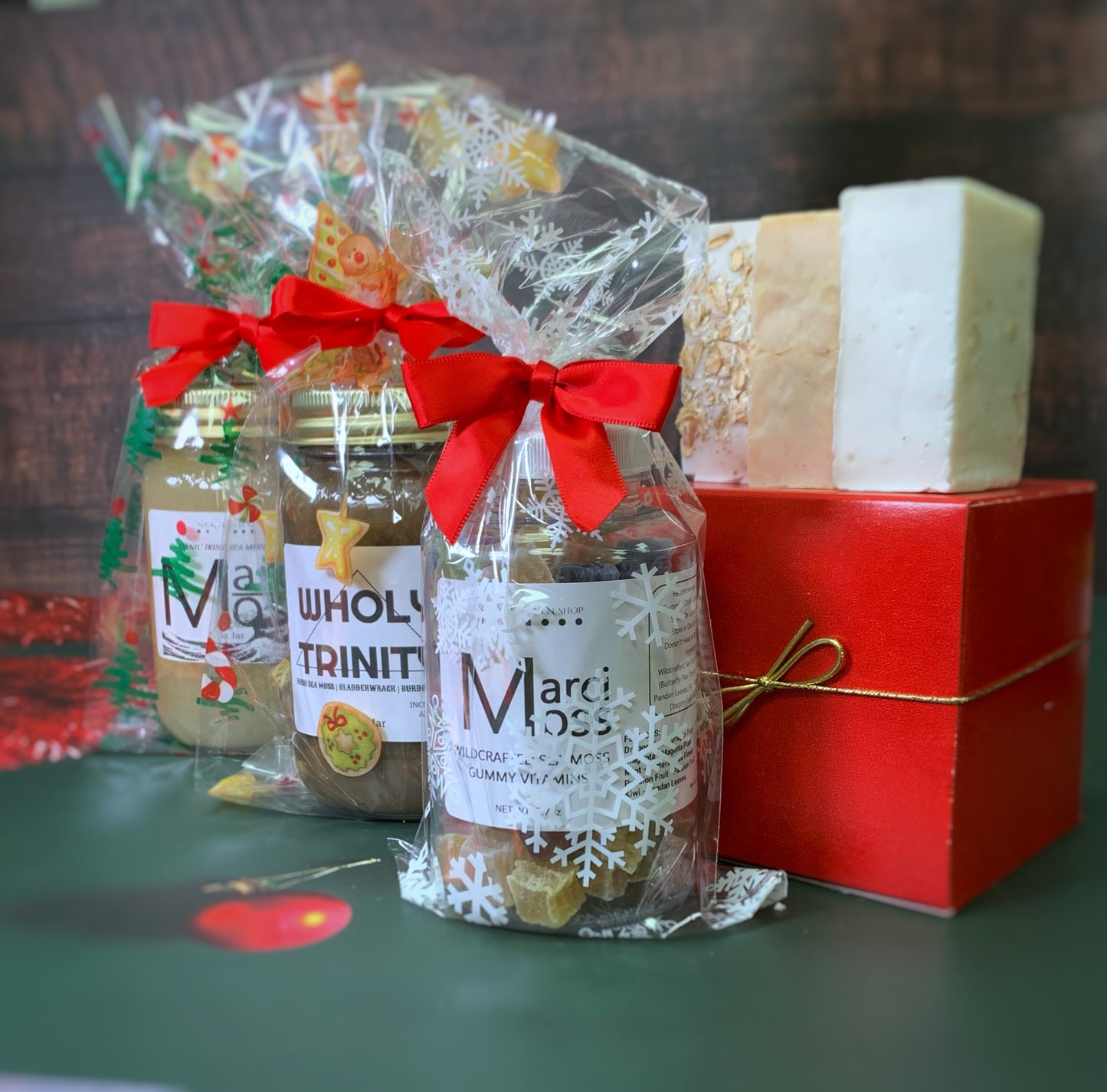 Deluxe Sea Moss Gift Set | Sea Moss Gel | Gummies | Sea Moss Soap